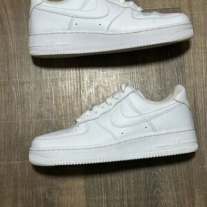 Women’s Nike Air Force 1’s 07